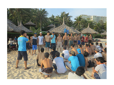 Teambuilding Xây tháp Hà Nội tại bãi biển Phan Thiết